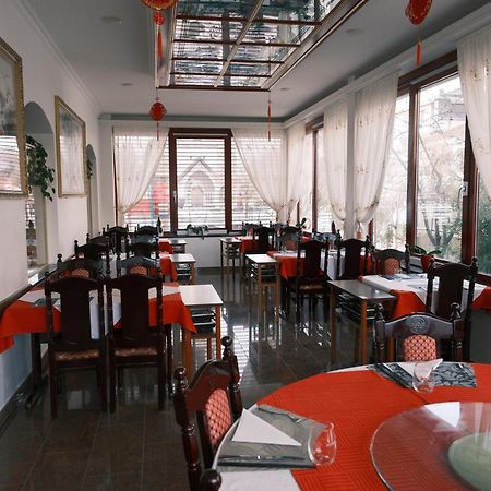 Today Appartement Famille Chippis Екстер'єр фото